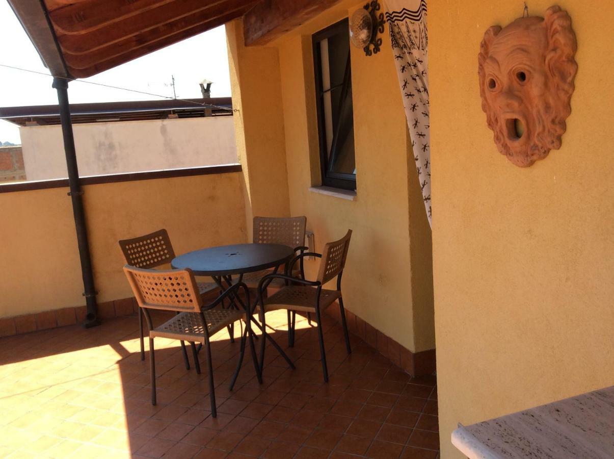 B&B Domus Candida Calatabiano Luaran gambar